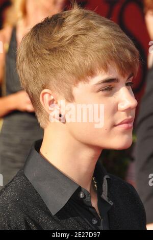 Justin Bieber arrive pour les 2011 EPPY Awards qui se tiennent au Nokia Theatre L.A. Vivez à Los Angeles, Californie, le 13 juillet 2011. Photo de Wade Blaine/ABACAPRESS.COM Banque D'Images