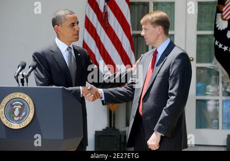 LE président AMÉRICAIN Barack Obama nomme Richard Cordray directeur du Bureau de protection financière des consommateurs (CFPB) lors d’un événement organisé à la Rose Garden à la Maison Blanche à Washington, DC, le 18 juillet 2011. Cordray a été procureur général de l'Ohio de janvier 2009 à janvier 2011.photo par Olivier Douliery/ABACAPRESS.COM Banque D'Images