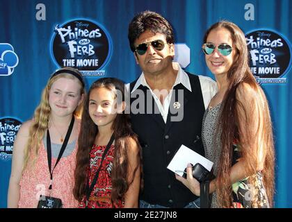 Erik Estrada, la première pour les Disney Channels Phineas et Ferb: À travers la 2ème dimension au théâtre El Capitan à Los Angeles, Californie, Etats-Unis, le 3 août 2011. Photo de Baxter/ABACAPRESS.COM Banque D'Images