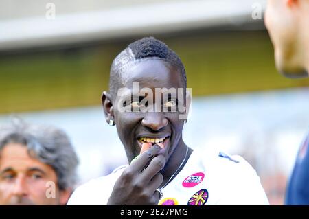 Mamadou Sakho du PSG lors du match de football de la première Ligue française, Paris Saint Germain contre Valencienne au Parc des Princes à Paris, France, le 21 août 2011. Paris Saint-Germain a gagné 2-1. Photo de Thierry Plessis/ABACAPRESS.COM Banque D'Images