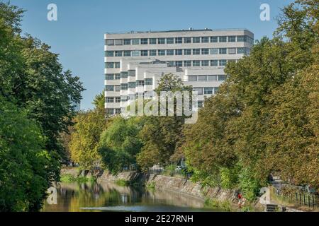 Shell-Haus, Landwehrkanal, Reichpietschufer, Tiergarten, Mitte, Berlin, Allemagne Banque D'Images