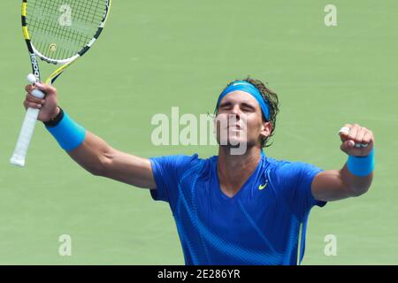 Rafael Nadal d'Espagne réagit à la victoire contre David Nalbandian d'Argentine pendant le septième jour à l'US Open, à Flushing Meadows, New York, États-Unis le 4 septembre 2011. Photo de : Elizabeth Pantaleo/ABACAUSA.COM Banque D'Images