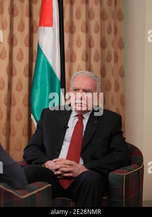 EXCLUSIF - le ministre des Affaires étrangères de l'Autorité palestinienne Riyad Al-Malki tient aujourd'hui une conférence de presse à l'hôtel Millennium un Plaza de New York, NY, USA, le 18 septembre 2011. Photo de Luiz Rampelotto/ABACAPRESS.COM Banque D'Images