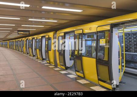 U2, U-Bahnhof Mohrenstraße, Mitte, Berlin, Deutschland Banque D'Images