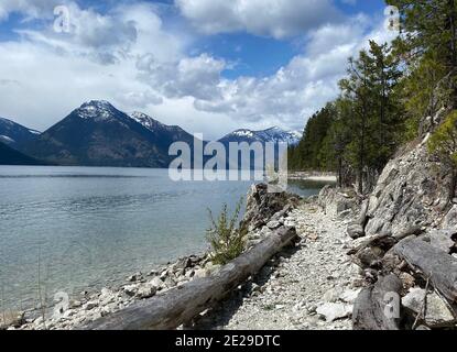 Randonnée sur le lac Kootenay Banque D'Images