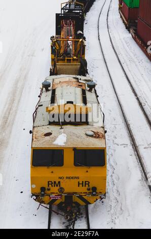 Trains au triage CP de Winnipeg couverts de neige par un froid jour de janvier, Winnipeg, Manitoba, Canada Banque D'Images