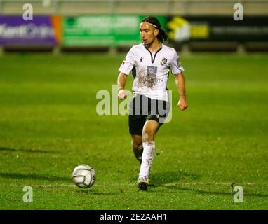 DARTFORD, Royaume-Uni, JANVIER 12 : Nassim l'Ghoul de Dartford pendant la Ligue nationale Sud entre le Dartford FC et la ville de Billericay à Princes Park Banque D'Images