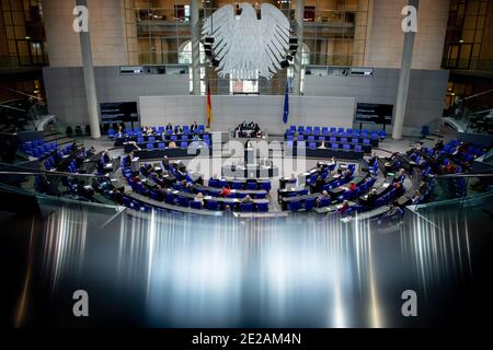 Berlin, Allemagne. 13 janvier 2021. Le Bundestag se réunit pour la première semaine de session de la nouvelle année. Credit: David Hutzler/dpa/Alay Live News Banque D'Images