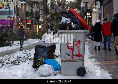 Madrid, Espagne. 13 janvier 2021. Les rues restent impraticables après la tempête Filomena le 12 janvier 2020 à Madrid, Espagne. Photo par Itahisa Hernandez/AlterPhotos/ABACAPRESS.COM Credit: Abaca Press/Alay Live News Banque D'Images
