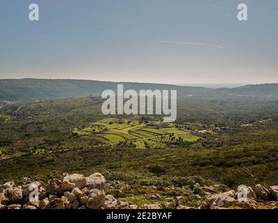 Vue sur la campagne depuis la colline dans le parc naturel Centre du Portugal Banque D'Images
