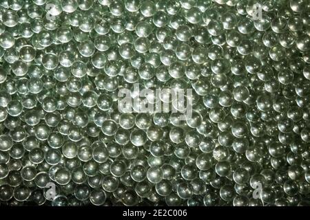 Billes de verre, texture de fond des billes de verre. Banque D'Images