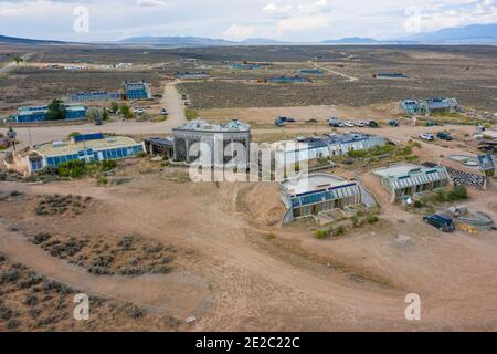 Earthship, Taos, NOUVEAU-MEXIQUE, États-Unis Banque D'Images