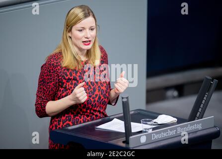 Berlin, Allemagne. 13 janvier 2021. Isabel Mackensen (SPD) parle au Bundestag sur l'agroforesterie. Credit: David Hutzler/dpa/Alay Live News Banque D'Images
