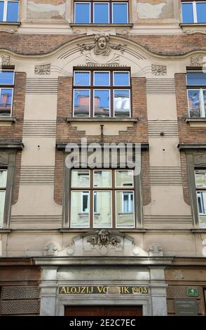 Immeuble d'appartements par Ciril Metod Koch à Tavcar Street daté 1903 et construit dans le style art nouveau à Ljubljana Banque D'Images