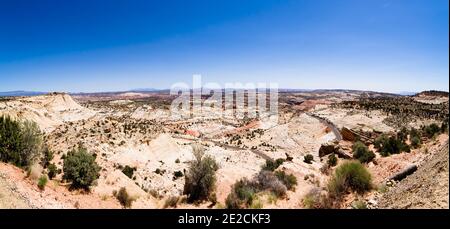 Panorama sur les canyons Escalante, depuis « Head of the Rocks Overlook » le long de la route panoramique 12 dans l'Utah Banque D'Images