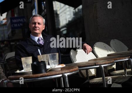 Exclusivité - le ministre français de l'Agriculture, Bruno le Maire, est photographié à Copenhague lors d'un voyage au Danemark le 12 octobre 2011. Photo de Nicolas Gouhier/ABACAPRESS.COM Banque D'Images