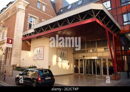 Hôtel Carlton un hôtel du palais de Lille, nord de la France, 15 octobre 2011. Plusieurs membres du personnel de l'hôtel ont été arrêtés ce mois-ci suite à des allégations selon lesquelles la prostitution enfantine y était conduite. Photo de Sylvain Lefevre/ABACAPRESS.COM Banque D'Images