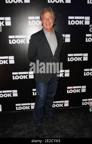 Patrick Sabatier assiste à la fête d'ouverture de la boutique « look » à Paris, France, le 17 octobre 2011. Photo d'Alban Wyters/ABACAPRESS.COM Banque D'Images