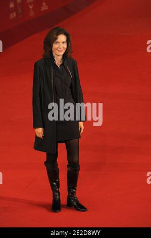 La Directrice Anne Fontaine arrive pour la projection de 'mon Pire Cauchemard' lors du 6ème Festival International du film de Rome, à Rome, Italie, le 30 octobre 2011. Photo d'Aurore Marechal/ABACAPRESS.COM Banque D'Images