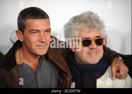 Antonio Banderas et Pedro Almodovar arrivent pour la "Loi du désir" une soirée avec Pedro Almodovar hommage partie du Festival du film de l'AFI 2011 au théâtre chinois à Los Angeles, CA, USA le 7 novembre 2011. Photo de Lionel Hahn/ABACAPRESS.COM Banque D'Images