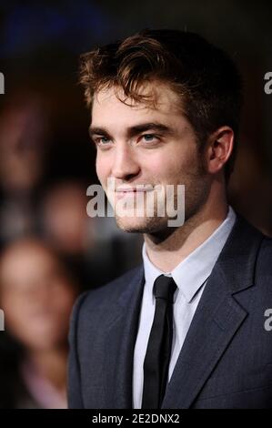 Robert Pattinson participe à la première de Summit Entertainment 'The Twilight Saga: Breaking Dawn - part 1' qui s'est tenue au Nokia Theatre de Los Angeles, CA, USA le 14 novembre 2011. Photo de Lionel Hahn/ABACAPRESS.COM Banque D'Images