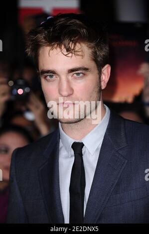 Robert Pattinson participe à la première de Summit Entertainment 'The Twilight Saga: Breaking Dawn - part 1' qui s'est tenue au Nokia Theatre de Los Angeles, CA, USA le 14 novembre 2011. Photo de Lionel Hahn/ABACAPRESS.COM Banque D'Images