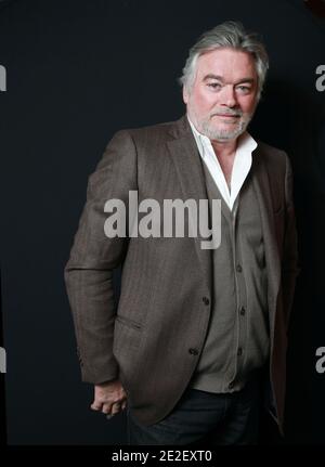 EXCLUSIF - Christian Rauth posant pour notre photographe lors d'une séance de portrait à Paris, France, le 19 décembre 2011. Photo de Denis Guignebourg/ABACAPRESS.COM Banque D'Images