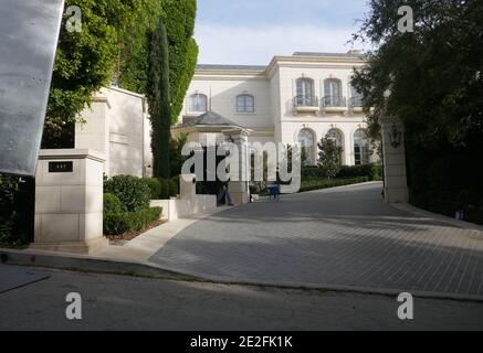 Los Angeles, Californie, États-Unis 13 janvier 2021 UNE vue générale de l'atmosphère de l'ancienne maison/résidence du comédien Jerry Lewis, producteur Mervyn LeRoy et chef de studio Louis B. Mayer au 332 St Cloud Road à Bel Air le 13 janvier 2021 à Los Angeles, Californie, États-Unis. Photo par Barry King/Alay stock photo Banque D'Images