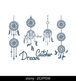 Dreamcatchers à plumes tribales. Ensemble de rêveurs spirituels. Illustration vectorielle en style doodle Illustration de Vecteur