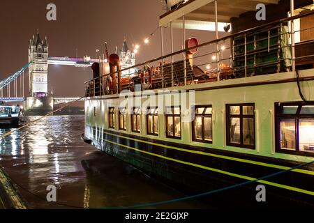 Croisière sur la Tamise à bord du Waverley, Londres Banque D'Images