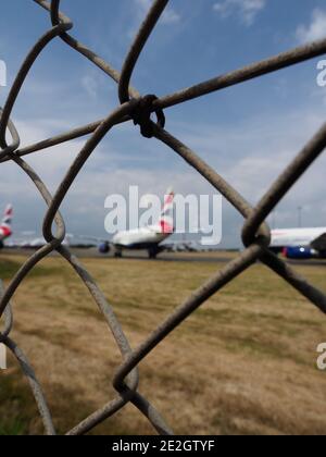 Garés hors d'usage avions British Airways entreposés à l'aéroport international de Bournemouth, Dorset, pendant la crise du coronavirus le 9 juin 2020 Banque D'Images