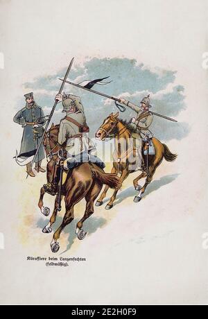 Armée allemande impériale (Deutsches Heer). Les cuirassiers allemands suivent une formation avec des lances (uniforme de terrain). Empire allemand. 1910s Banque D'Images