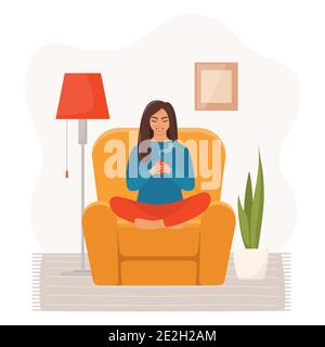 Restez à la maison. Une jeune femme assise dans un fauteuil dans une pose de Lotus et tient une tasse de boisson chaude dans ses mains. Concept de repos et de détente. Vecteur illu Illustration de Vecteur