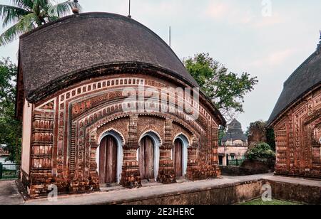 Baranagar. Bengale-Occidental, Inde. Le complexe du temple de char Bangla a été construit par Rani Bhabani de Natore, en 1755, sur la rive du Gange. Le temple com Banque D'Images