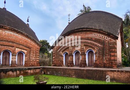 Baranagar. Bengale-Occidental, Inde. Le complexe du temple de char Bangla a été construit par Rani Bhabani de Natore, en 1755, sur la rive du Gange. Le temple com Banque D'Images