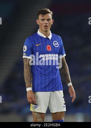 Photo du dossier datée du 06-11-2020 de Brighton et de Hove Albion's Ben White. Banque D'Images