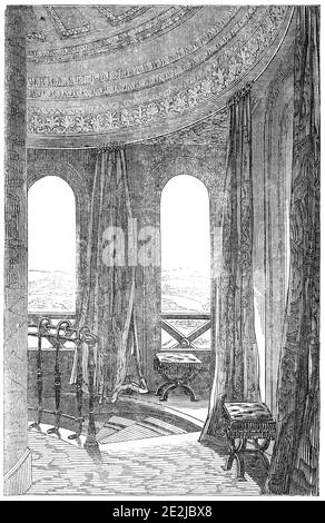 Intérieur de la lanterne, tour Lansdown, 1845. Intérieur d'une folie architecturale construite pour le collectionneur d'art britannique William Beckford près de Bath, Somerset. Il a été conçu par Henry Goodridge. La maison et son contenu ont été mis aux enchères après la mort de Beckford en 1844. '...une partie de la salle dans la Lanterne: Cette dernière... est copiée du monument Choragic de Lyncares, à Athènes. Les fenêtres de la Lanterne sont en verre plat, se déplaçant dans des rainures perpendiculaires; le vent, à cette hauteur, étant extrêmement violent, une grande force du matériau est nécessaire. Les rideaux de la pièce sont cramoisi; et, en M. Banque D'Images