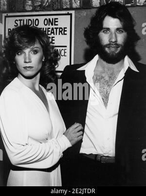 Marilu Henner et John Travolta crédit: Ralph Dominguez/MediaPunch Banque D'Images