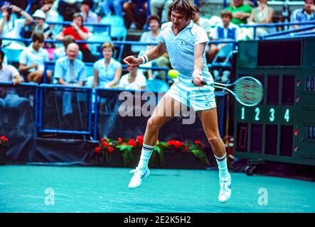 Jimmy Connors (États-Unis) en compétition aux championnats américains de tennis 1981. Banque D'Images