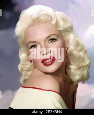 JAYNE MANSFIELD (1933-1967) actrice américaine de cinéma, de télévision et de théâtre vers 1958 Banque D'Images