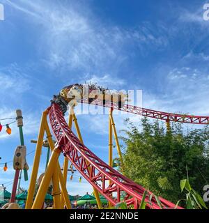 Orlando, Floride, États-Unis - 13 décembre 2020 : promenade en montagnes russes Slinky Dog Dash à Toy Story Land au Hollywood Studios Park à Walt Disney World à Orlan Banque D'Images