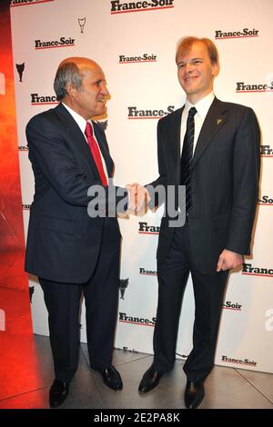 Axel Ganz et Alexandre Pugachev, né en Russie, propriétaire de « France soir », participant à la fête de lancement du journal « France soir », à Beaubourg , à Paris, en France, le 16 mars 2010. Photo de Thierry Orban/ABACAPRESS.COM Banque D'Images