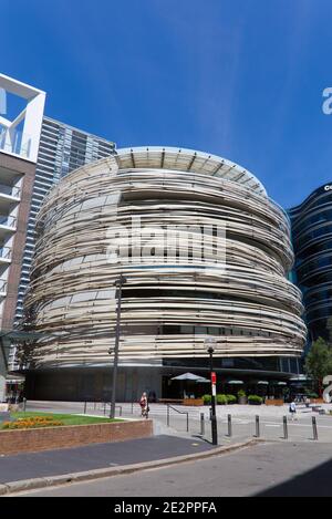 Le bâtiment de six étages appelé The Exchange a été conçu par Entreprise d'architecture renommée mondiale, Kengo Kuma Architects Darling Square Sydney Aust Banque D'Images