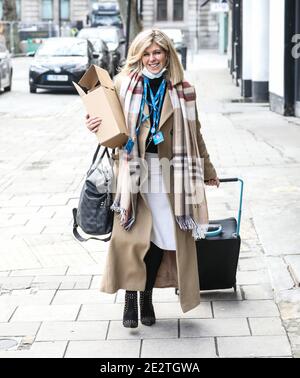 Kate Garraway a vu arriver aux studios Global radio de Londres. Banque D'Images