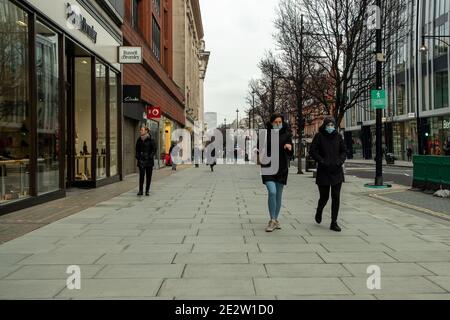 Londres- janvier 2021: Scène calme d'Oxford Street pendant le dernier verrouillage pour contrôler le virus Covid 19. Banque D'Images