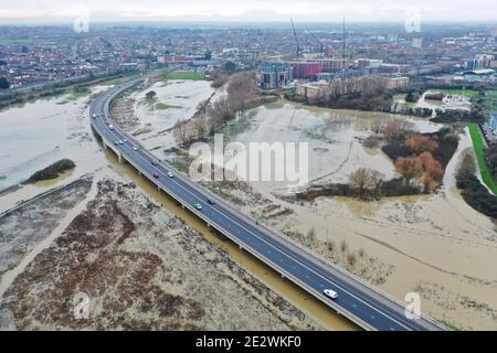 Essex, Royaume-Uni. 15 janvier 2021. Inondations à Chelmsford, dans l'Essex, après le débordement de la rivière Chelmer en raison de fortes précipitations dans le comté. Crédit : Ricci Fothergill/Alay Live News Banque D'Images