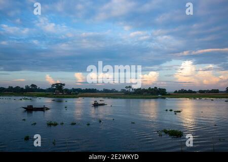 Rivière Dakatia à Chandpur, vue du matin. Bangladesh Banque D'Images