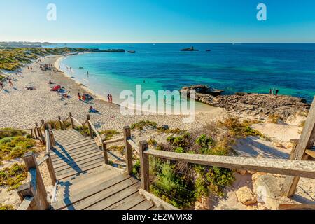 Rottnest Island, Australie occidentale - 4 janvier 2018 : escaliers menant au phare de Bathurst, sur la côte nord de l'île Rottnest, près de Perth, à l'ouest Banque D'Images