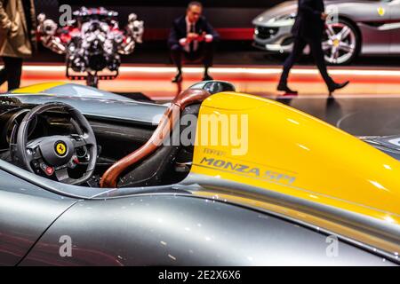 Metallic Ferrari Monza SP1 au mondial Paris Motor Show 2018, voiture de sport produite par le fabricant italien Ferrari Banque D'Images