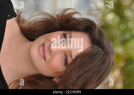 Giovanna Mezzogiorno pose au photocall des membres du jury au 63e Festival de Cannes, à Cannes, dans le sud de la France, le 12 mai 2010. Photo de Hahn-Nebinger-Orban/ABACAPRESS.COM Banque D'Images